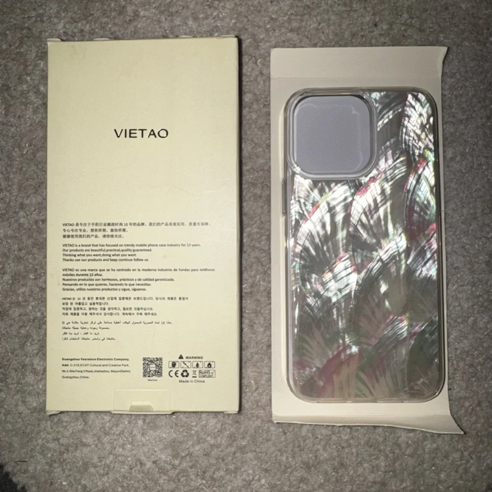 Pearlescent iPhone 15 Pro Max Case